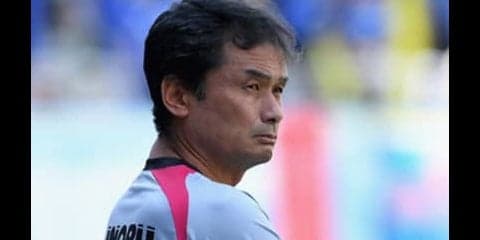 シュートに顔を背けるな！　J2岡山が「殴り続けるサッカー」で首位