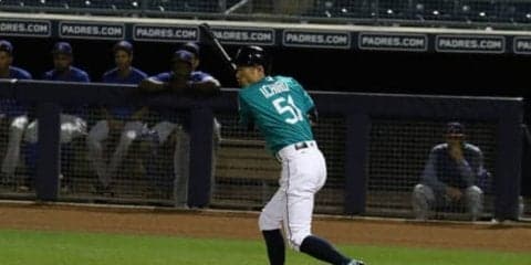 【MLB】イチロー、頭部死球後の初実戦で不安払拭　内野安打＆軽快走塁、開幕へ前進