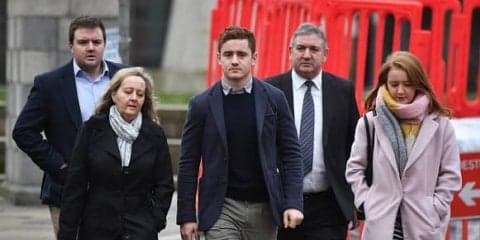  強姦容疑で逮捕されたアイルランド代表選手に無罪評決 