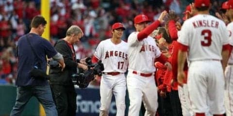 【MLB】大谷翔平、本拠地に初お目見え　セレモニーの大歓声は主砲プホルスに匹敵