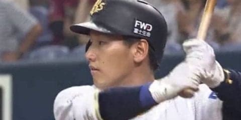 オリックス吉田正がバックスクリーンに逆転2ラン　「少しこすったんですが」
