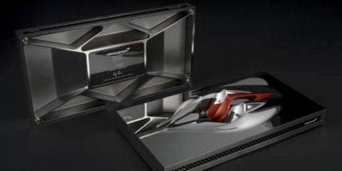 マクラーレンが次世代HVスーパーカーの顧客に3D彫刻…制作に100時間