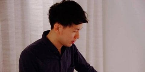 カリスマ小顔サロン「顔や頭の骨が大きくなる事はない」