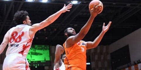 攻守に全員バスケを徹底した新潟が名古屋に快勝、チャンピオンシップへスパート