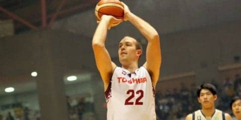 『家族愛』をパワーに変え35得点、ニック・ファジーカスが琉球撃破の立役者に