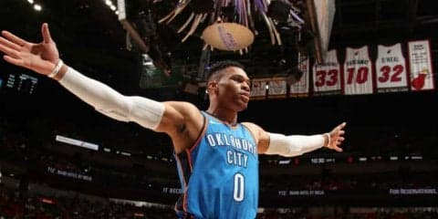 2年連続平均トリプル・ダブルまで16リバウンド、ウェストブルック偉業達成へ邁進