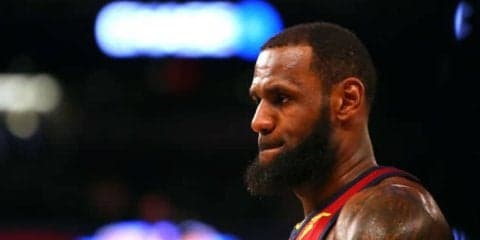 プレーオフ臨戦態勢のレブロン「1敗すればすべてが終わるし、1勝で称賛される」