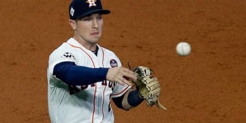 【MLB】世界一軍団の三塁手が47Mノーバン送球　内野横断ウルトラ強肩で見事アウト