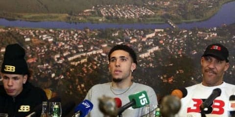 ラバー・ボールがヘッドコーチと衝突、シーズン終了前に2人の息子と帰国の途へ