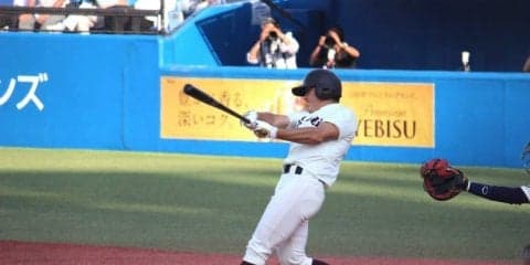 名門仕込みのフルスイングで吉澤一翔が2本塁打！早大が明大に逆転勝ち【東京六大学野球】