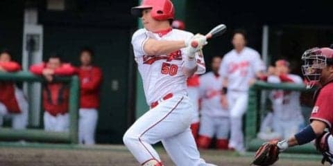 広島、衣笠氏の後輩12年ドラ1位がプロ初安打「やっと打ててよかった」