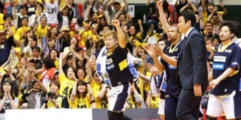 勝負どころで堅守速攻が復活した栃木ブレックスが一気の逆転劇で名古屋Dを撃破