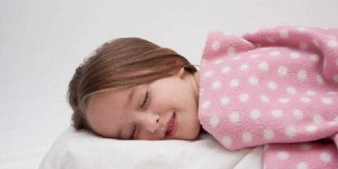 思春期の子どもたちに「早寝・早起き」は必須？