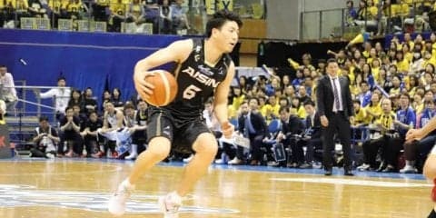判断ミスで敗戦の責任を背負い込んだエースが１年越しのリベンジ。三河が昨季覇者・栃木に2連勝でＣＳ準決勝進出