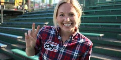 独立リーグ高知を明るくする米国人女性　国際広報兼通訳で「架け橋」に