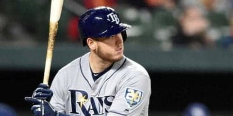 【MLB】「イチロー？」「これはヤバイ」　レイズ内野手が“ワンバン打ち”で……左飛!?