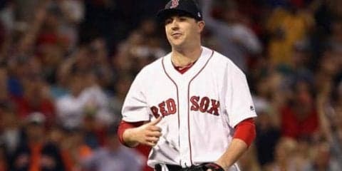 【MLB】レ軍右腕、手術から昨年復帰も…”愚行”でDL入り!?「グラブ投げ肩を負傷」