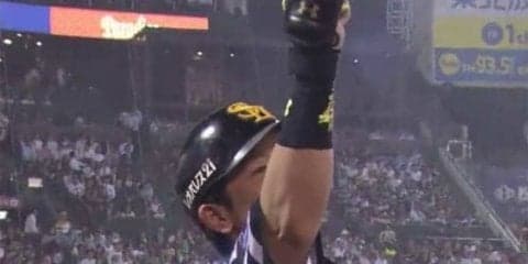 鷹17安打12得点で大勝　内川代役の福田が4安打3打点、石川トップタイ6勝目