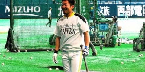 ホークス投手陣が交流戦に向けて打撃練習　嘉弥真が豪快アーチ披露