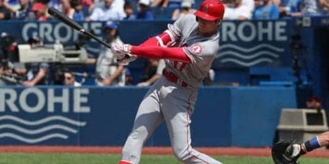 大谷翔平、初“マルチ二塁打”＆4出塁　「178キロ」痛烈二塁打＆好走塁も
