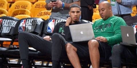 ルーキー豊作の要因はYoutube？　ジェイソン・テイタムは動画でコービーを研究