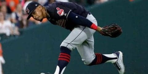 【MLB】GG賞の強肩がMVPのスピードに“勝利”　超美技に「ミサイル」「マジシャン」