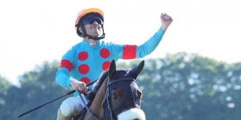 【オークス】ルメール「3冠狙うことが出来る」アーモンドアイ快勝！