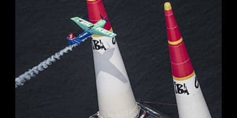 新尾翼を投入→やっぱやめた。エアレース室屋義秀の惨敗を招いた迷い