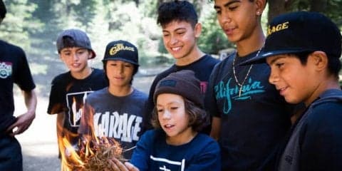 スケートボードスクールとキャンプ生活を体験する「スケートキャンプ」開催