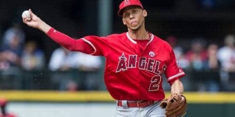 【MLB】ダグアウト階段から落下、右足首捻挫のエ軍シモンズ「単純にバカなこと」