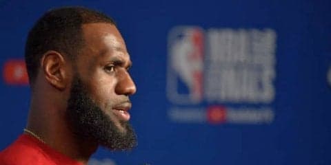 キャバリアーズもウォリアーズも「ホワイトハウスには行かない」で意思が一致