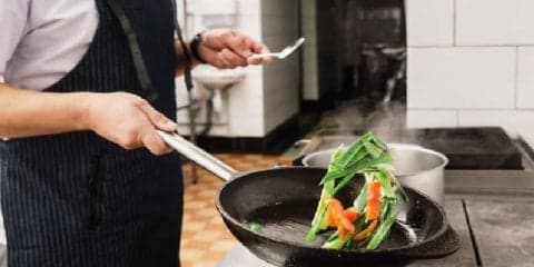 ヘルシーで簡単！フライパン1つでできるワンパン料理