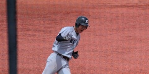 不振だった嶋田翔が学生コーチに恩返しの一発！慶大が東日本国際大を倒し4強【全日本大学野球選手権】