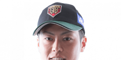 小林 佑輔 34 投手