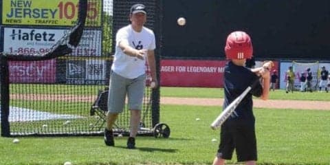 松井秀喜氏が野球教室開催　次世代に伝えたい野球愛「もっと続けてほしい」