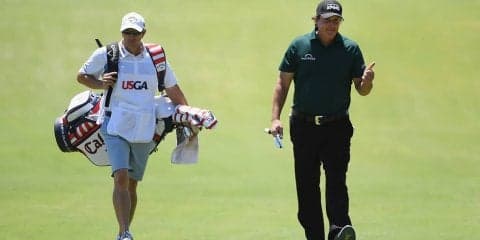 ミケルソン、13番のプレーに対し「無礼な気持ちはない。2打罰と分かっていた」