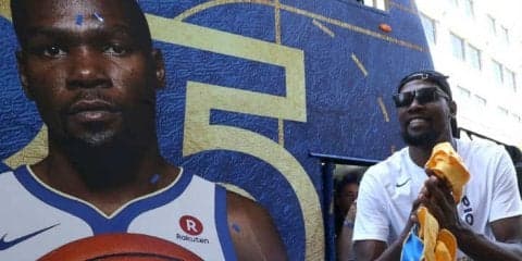 父の日、ケビン・デュラントの父が息子に感謝「私を許してくれてありがとう」