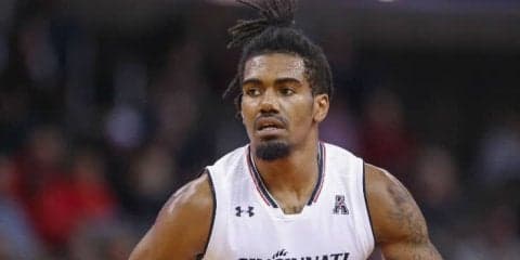 ウォリアーズ、ドレイモンド・グリーンが守備を認めるジェイコブ・エバンスを指名