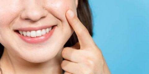 食べて予防！気になるシミ・しわにオススメの栄養素3つ