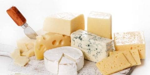 ダイエッター必見！間食におすすめのチーズ5選
