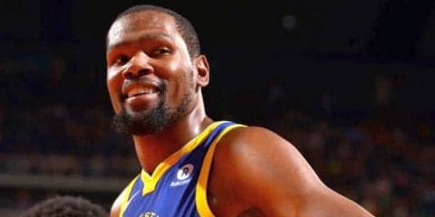 ケビン・デュラントは『1アンド1』契約を結びウォリアーズ残留、3連覇に挑む