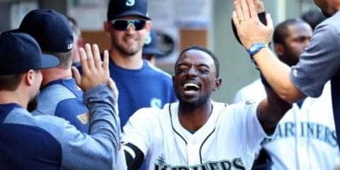 【MLB】“空飛ぶゴードン”！　マリナーズ二塁手が見せた美技にファン驚愕「羽がある…」