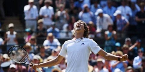 A.ズベレフが、順延再開となったフリッツとの2回戦で、ウイルス由来の体調不良と、セットダウンを跳ね返す逆転劇[ウィンブルドン]