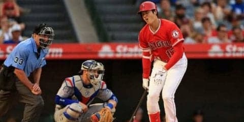 【MLB】大谷翔平、自打球直撃で右足引きずる　指揮官は慎重「その日、その日で判断」