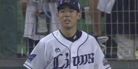 西武・秋山が驚愕のスパイダーマンキャッチ！　フェンス直撃二塁打を“強奪”