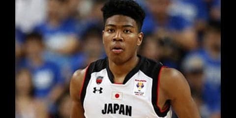 「虎」になった20歳。八村塁が日本男子バスケを変えていく