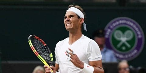 【速報】ナダルがジョコに第3セットも奪われたところで試合は順延に[ウィンブルドン]