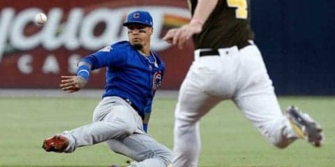 【MLB】カブス名手が見せたダイブ→“回転トス”に米ファン歓喜　「バエスは神だ」