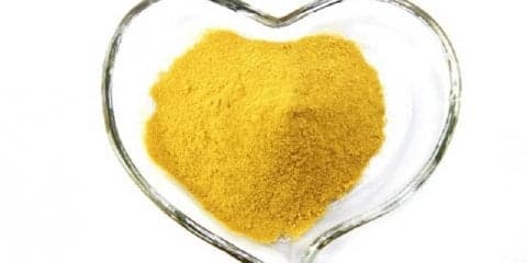 正しく知って楽しく飲もう！ウコンの成分と効果