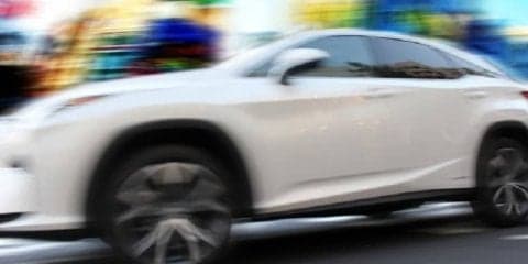 歩行者が車にひかれそうになった時、どのように対応すればいい？